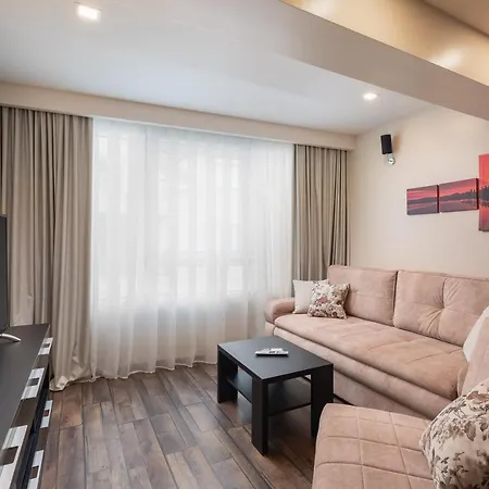 9 Hotel apartamentowy 4*