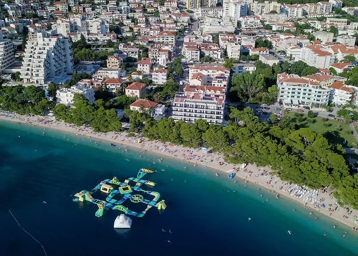 9 Makarska