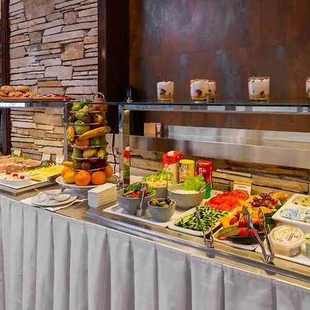 Lägenhetshotell 9 Makarska