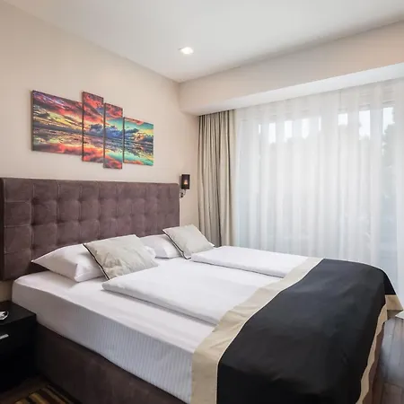 Aparthotel 9