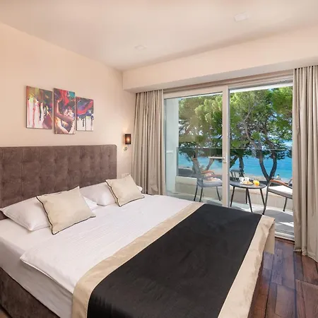 Aparthotel 9 Makarska