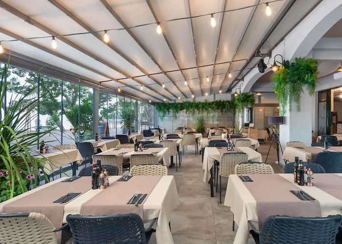 9 Apartahotel