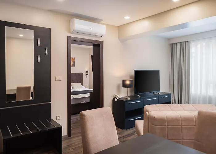 Apartahotel 9 4*