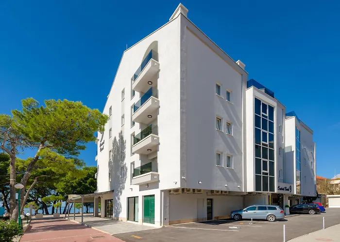 9 Apartahotel Makarska